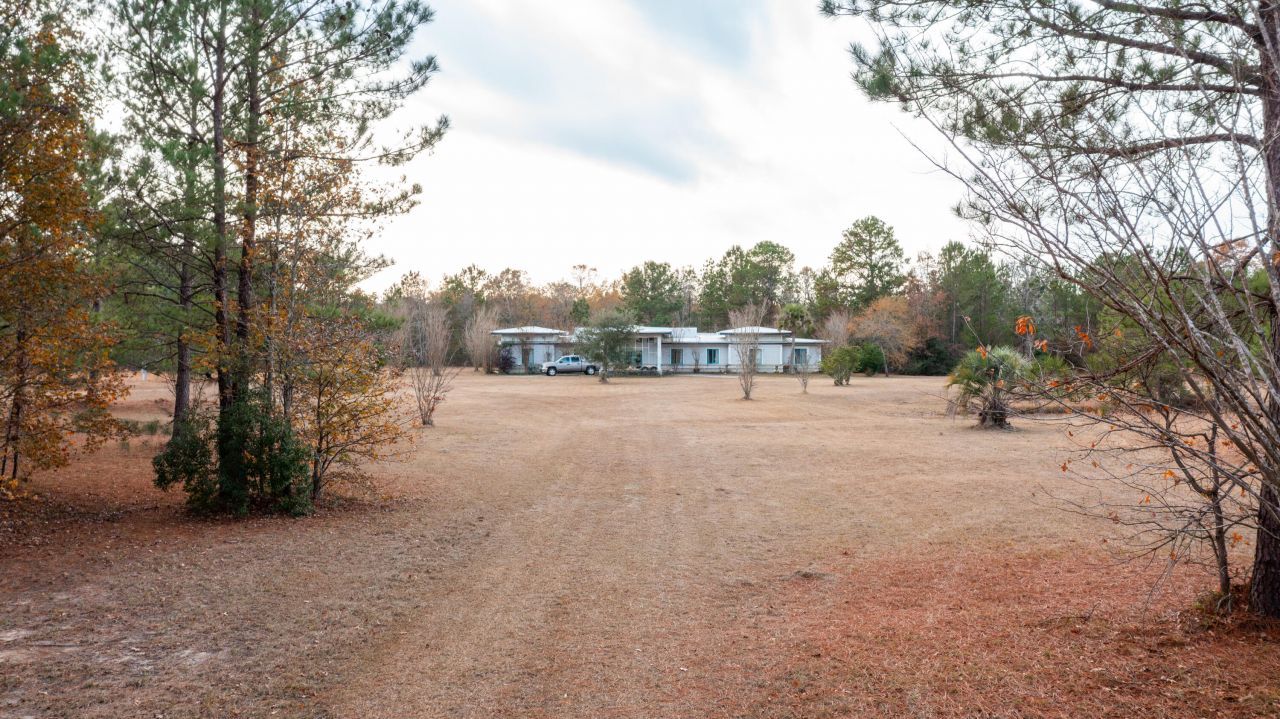 280 Royalegates Court Photo 27