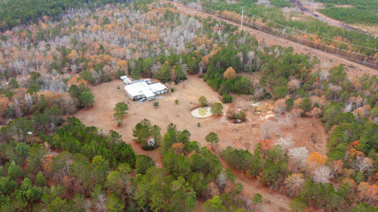 280 Royalegates Court Photo 10