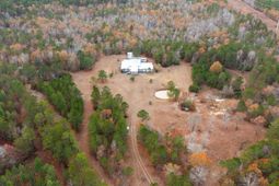 280 Royalegates Court photo 4