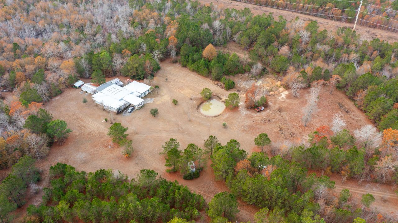 280 Royalegates Court Photo 7