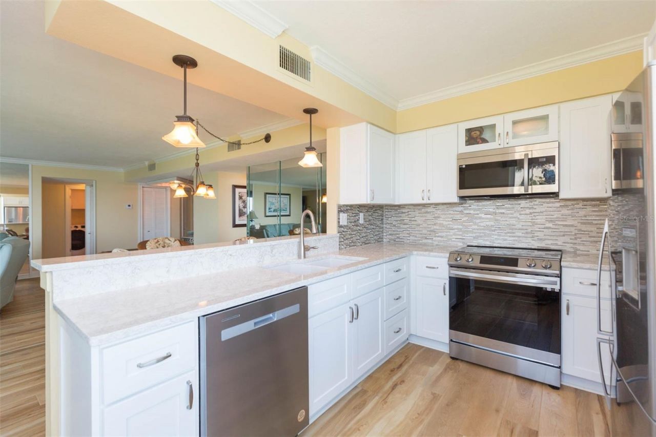 5729 Puerta Del Sol Boulevard S, Unit 185, Saint Petersburg, FL 33715 Photo