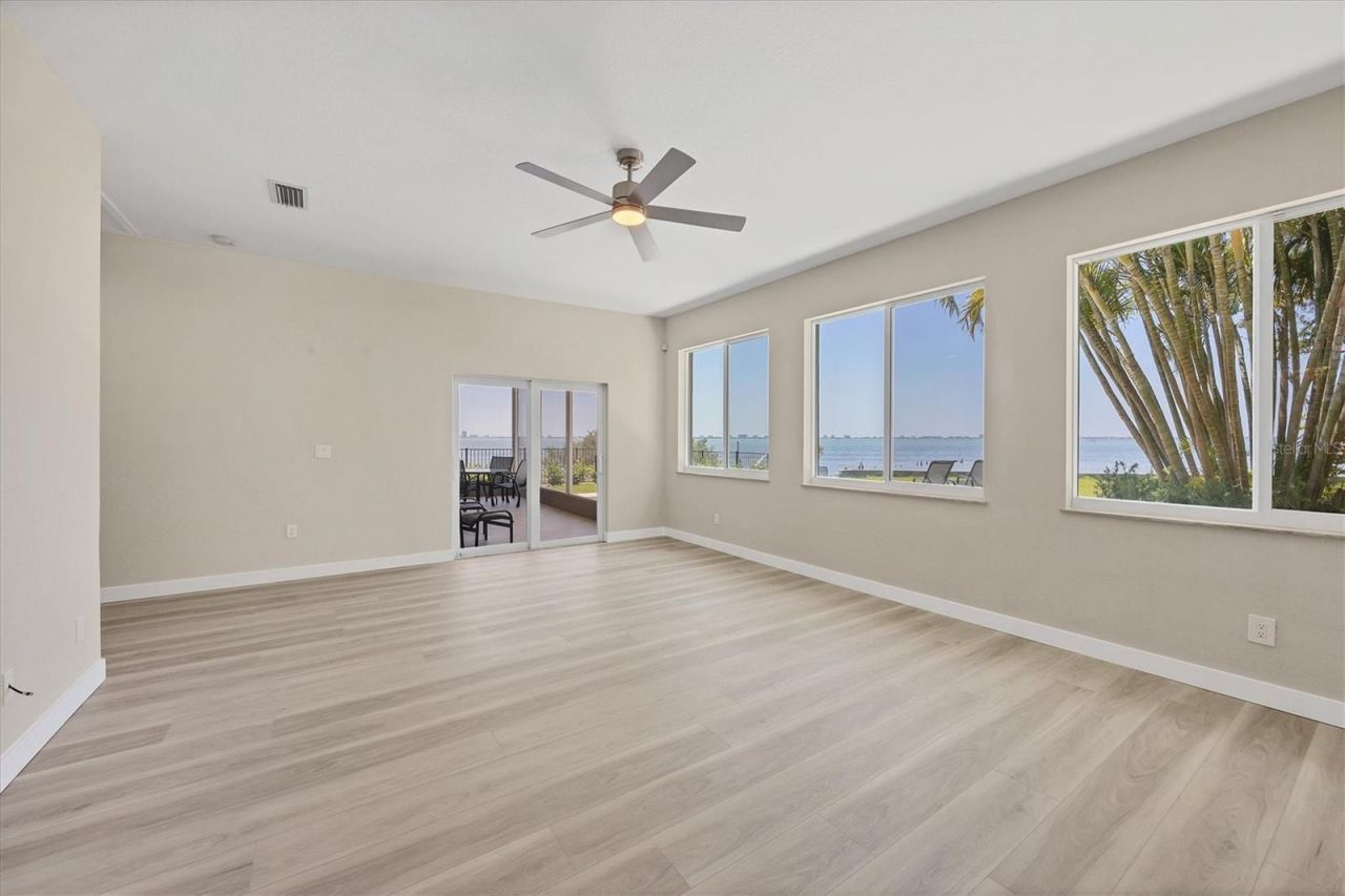 3931 Bay Shore Road, Sarasota, FL 34234 Photo