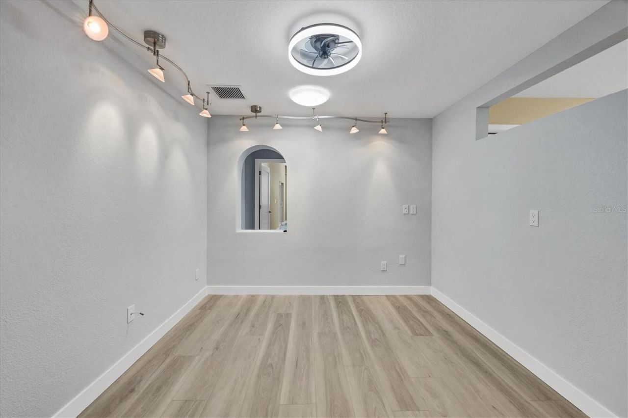 3931 Bay Shore Road, Sarasota, FL 34234 Photo