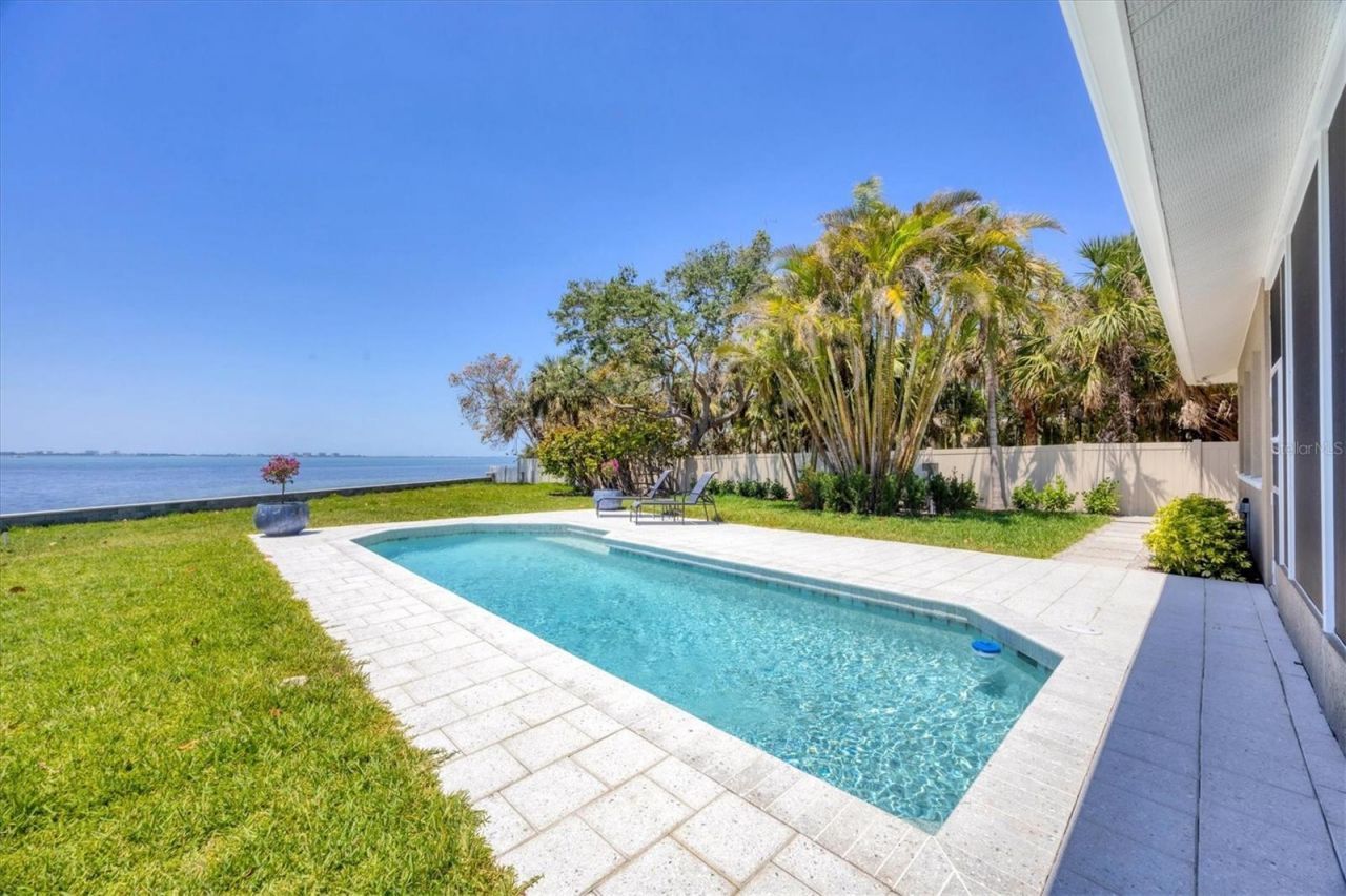 3931 Bay Shore Road, Sarasota, FL 34234 Photo