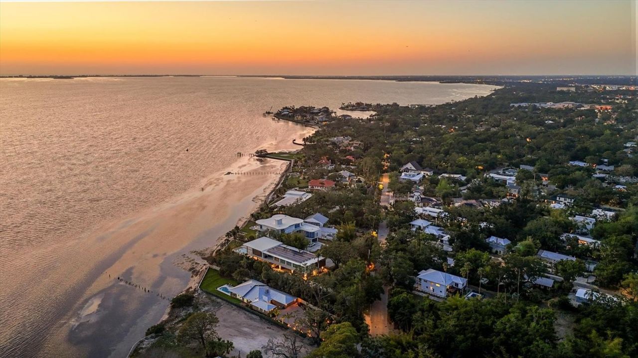 3931 Bay Shore Road, Sarasota, FL 34234 Photo