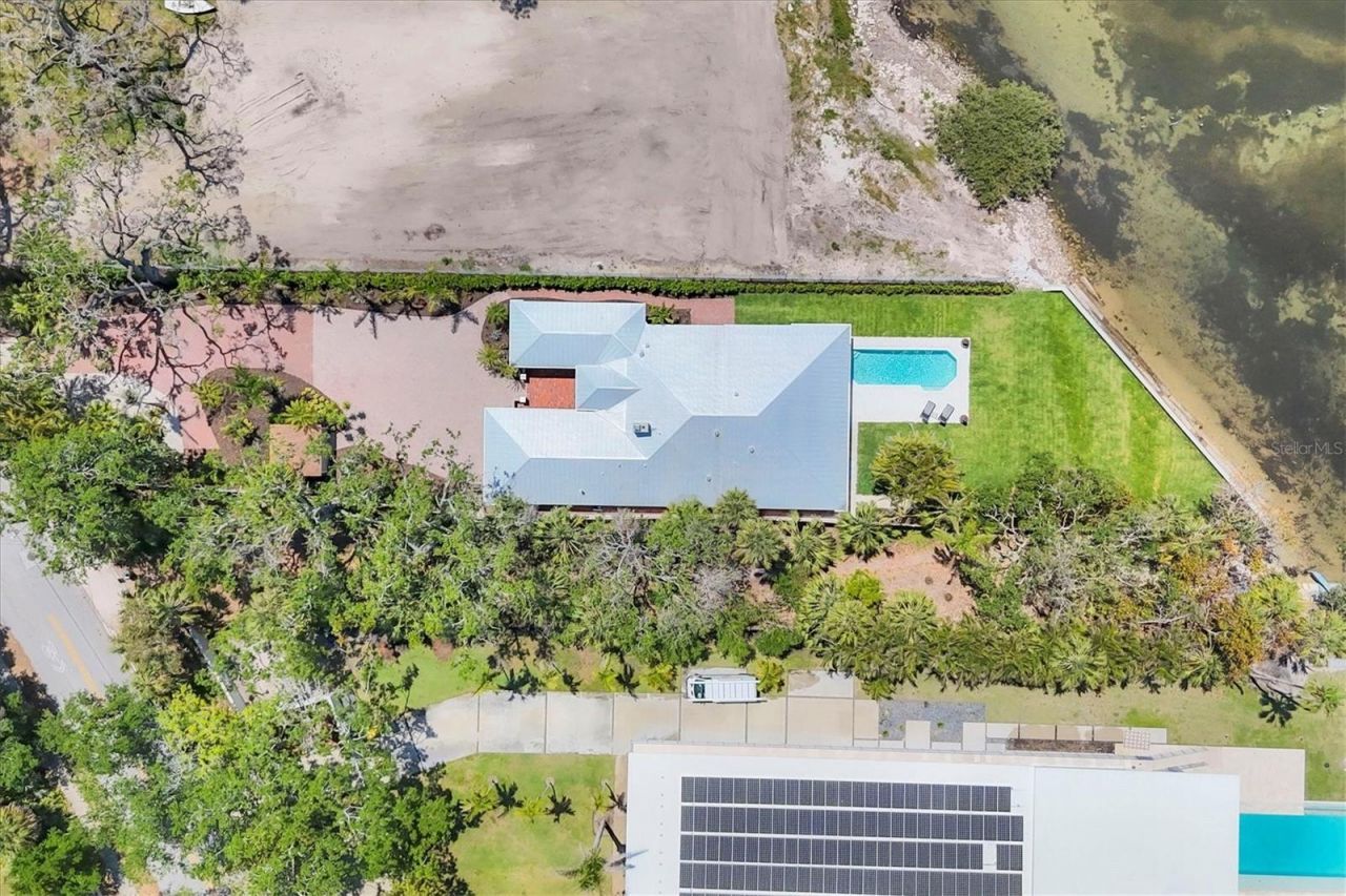 3931 Bay Shore Road, Sarasota, FL 34234 Photo