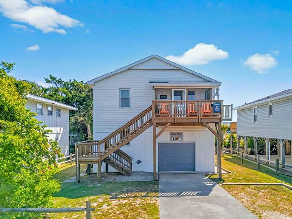 118 Seaside St., Holden Beach, NC 28462
