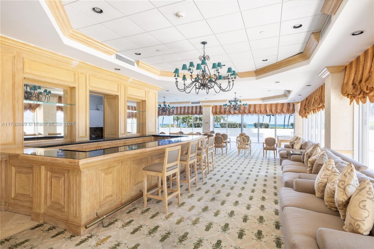 8855 Collins Ave, Unit 8J, Surfside, FL 33154 Photo