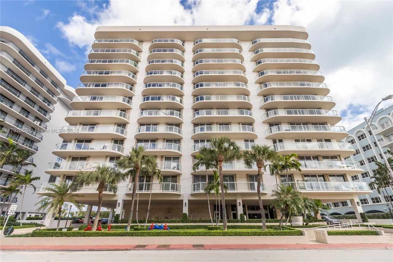 8855 Collins Ave, Unit 8J, Surfside, FL 33154 Photo