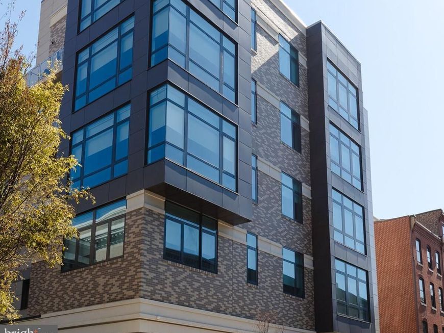 313 Race Street, Unit 209, Philadelphia, PA 19106 Main Photo