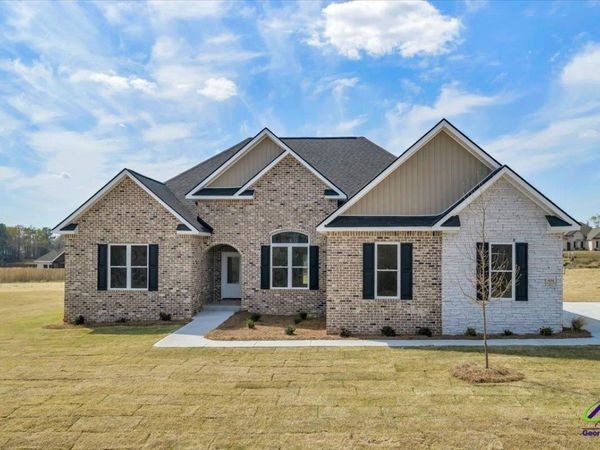 434 Burlington Drive, Macon, GA 31052