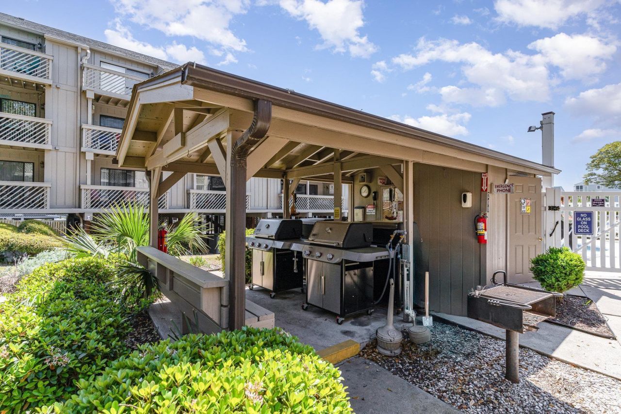 206 Maison Dr. Photo 24