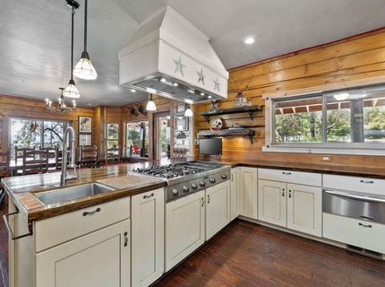 16700 Mt Rose Highway, Reno, NV 89511 Photo