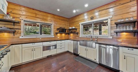 16700 Mt Rose Highway, Reno, NV 89511 Photo