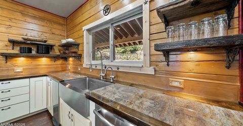 16700 Mt Rose Highway, Reno, NV 89511 Photo