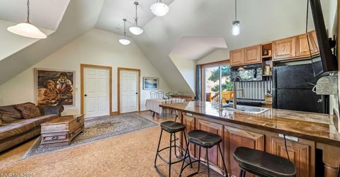 16700 Mt Rose Highway, Reno, NV 89511 Photo