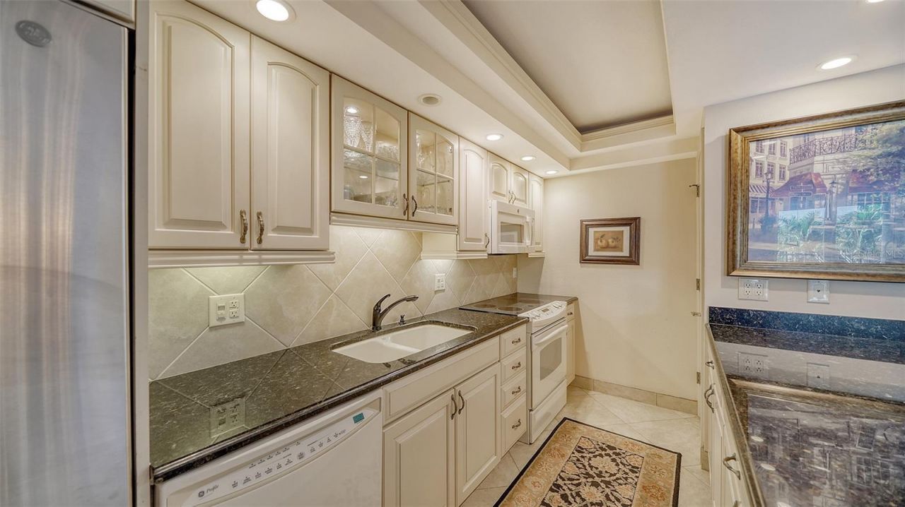 1212 Benjamin Franklin Drive, Unit 503, Sarasota, FL 34236 Photo