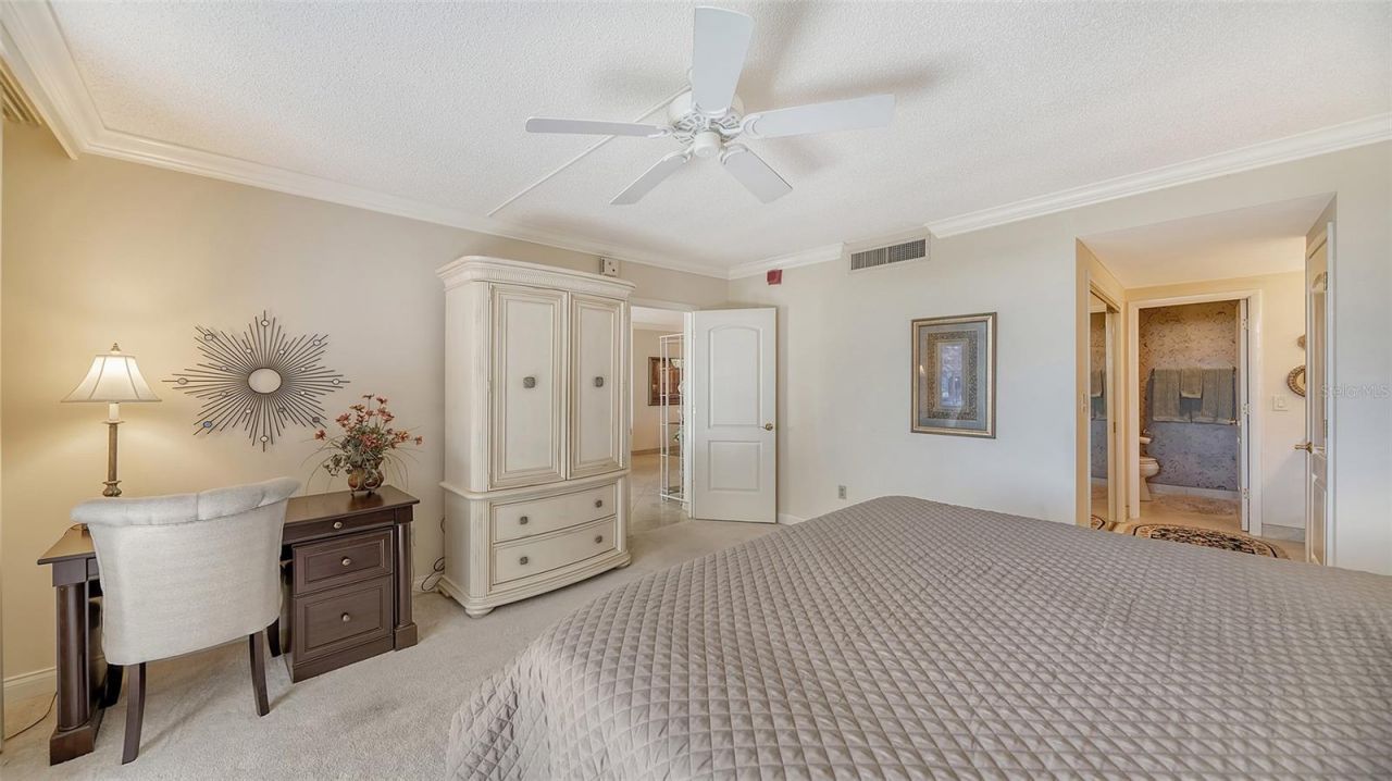 1212 Benjamin Franklin Drive, Unit 503, Sarasota, FL 34236 Photo