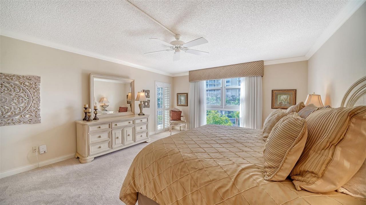 1212 Benjamin Franklin Drive, Unit 503, Sarasota, FL 34236 Photo