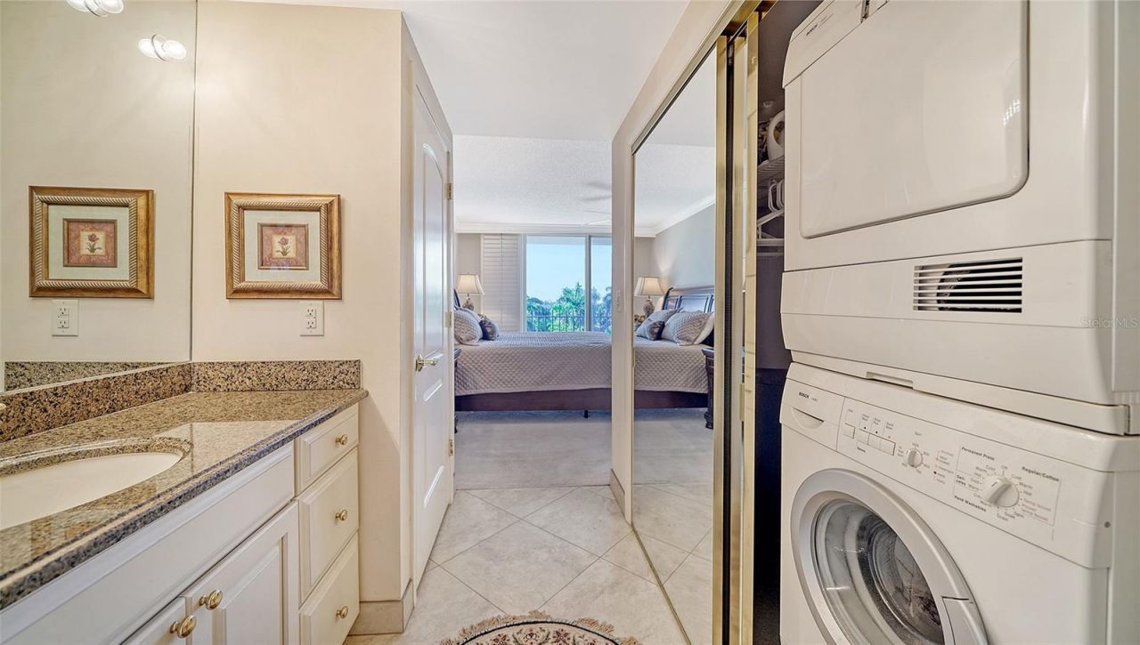 1212 Benjamin Franklin Drive, Unit 503, Sarasota, FL 34236 Photo