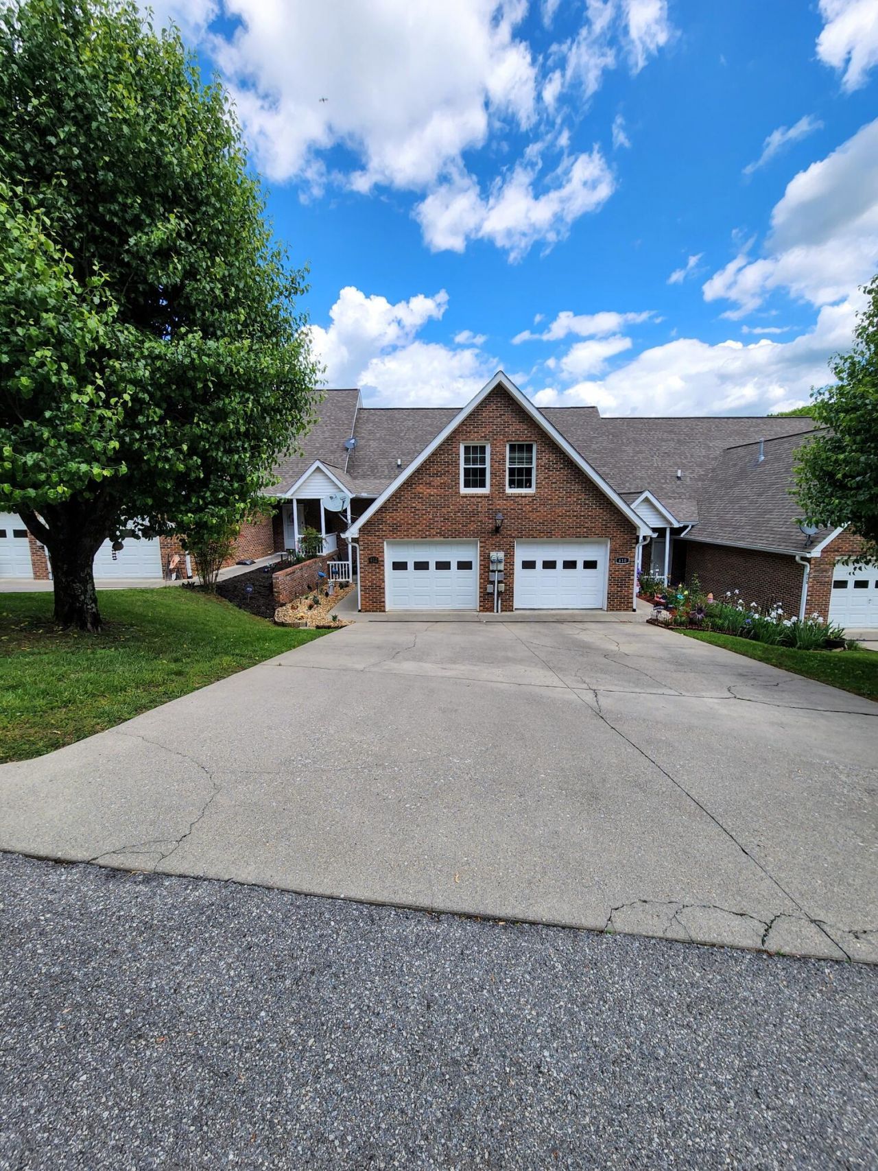 412 Alexander Avenue, Church Hill, TN 37642 Main Photo