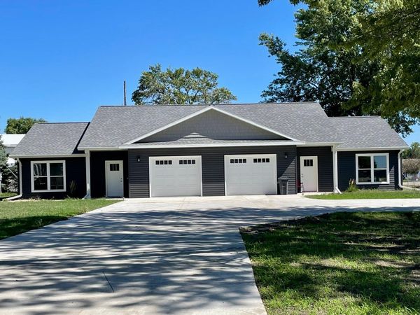 950 1st Avenue, Unit 1, Edgerton, MN 56128