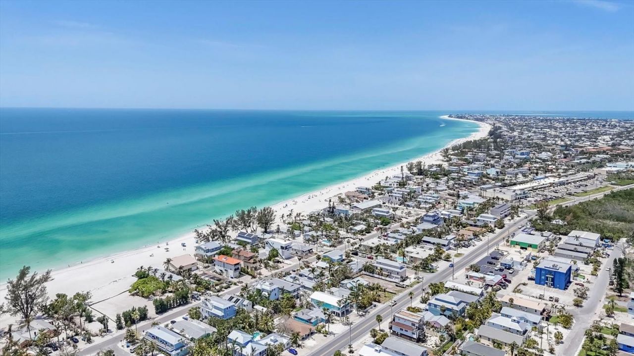 2918 Avenue E, Holmes Beach, FL 34217 Photo