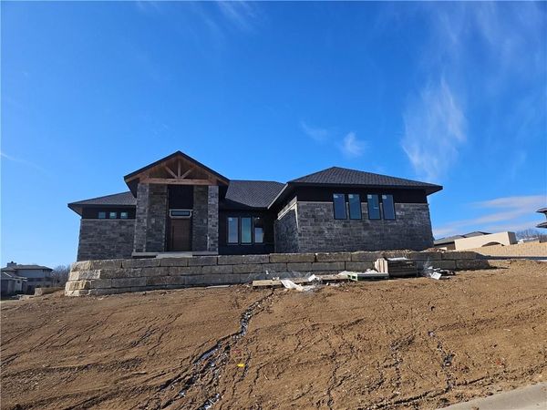 9410 Deer Run Street, Lenexa, KS 66220