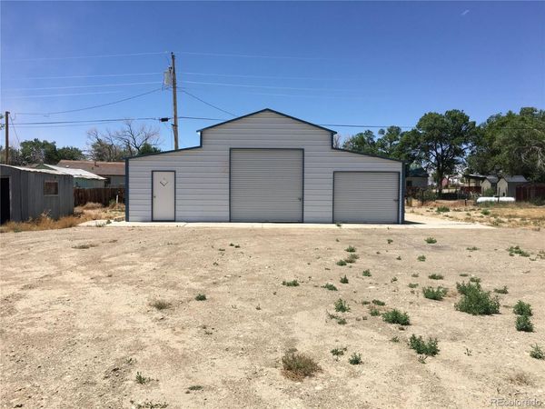 211 Stegosaurus, Dinosaur, CO 81610