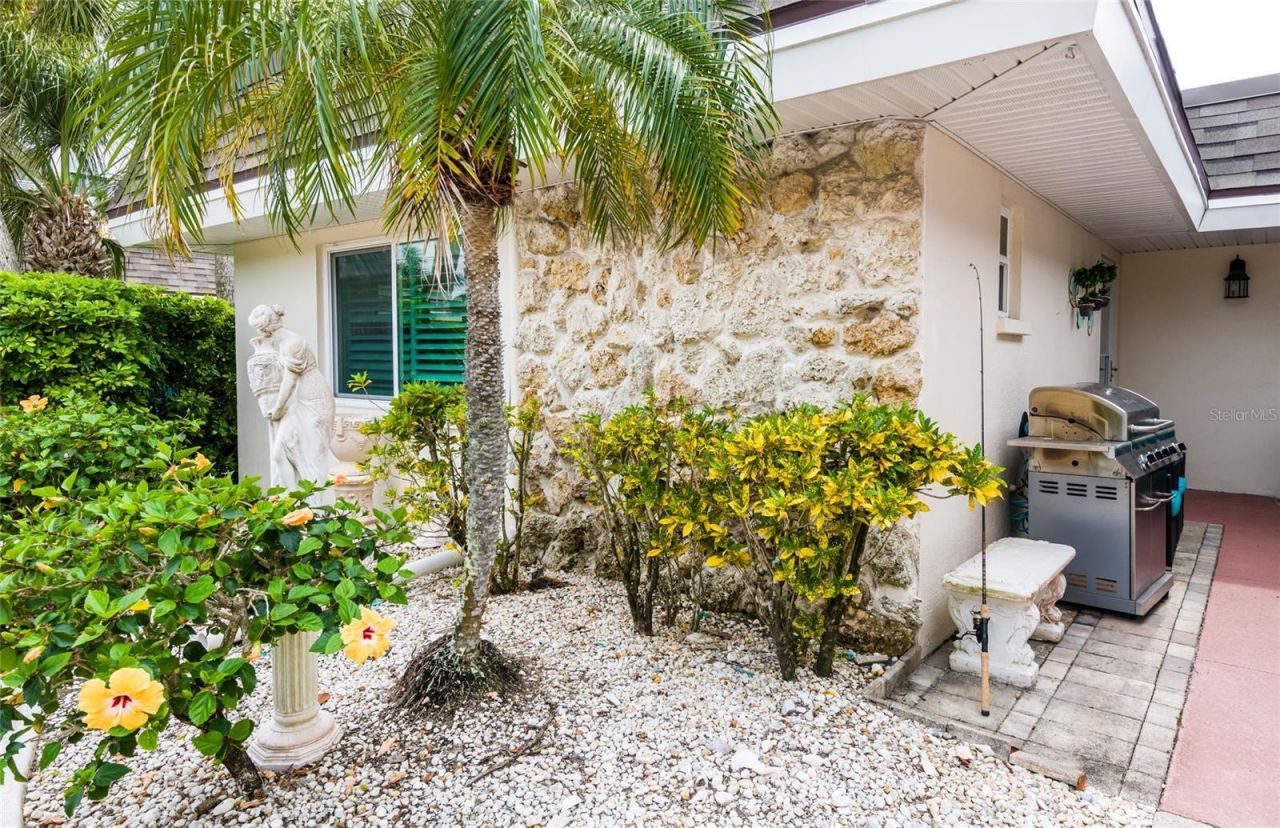 1900 Benjamin Franklin Drive, Unit 3, Sarasota, FL 34236 Photo