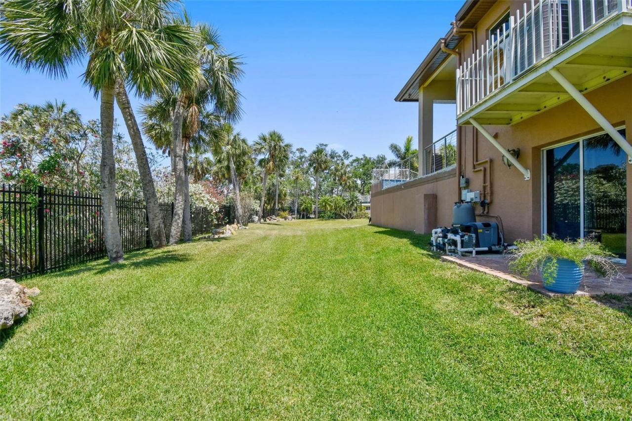 2605 59th Street S, Gulfport, FL 33707 Photo