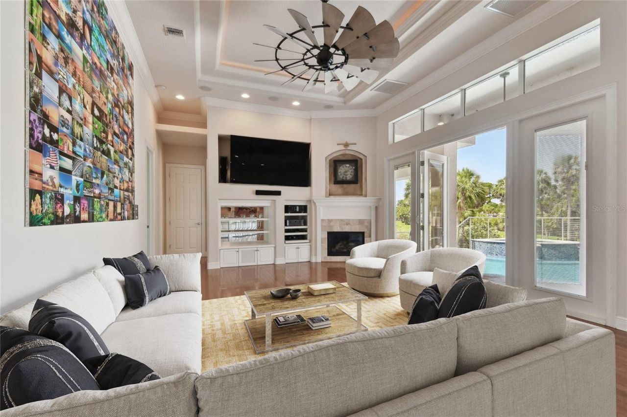 2605 59th Street S, Gulfport, FL 33707 Photo