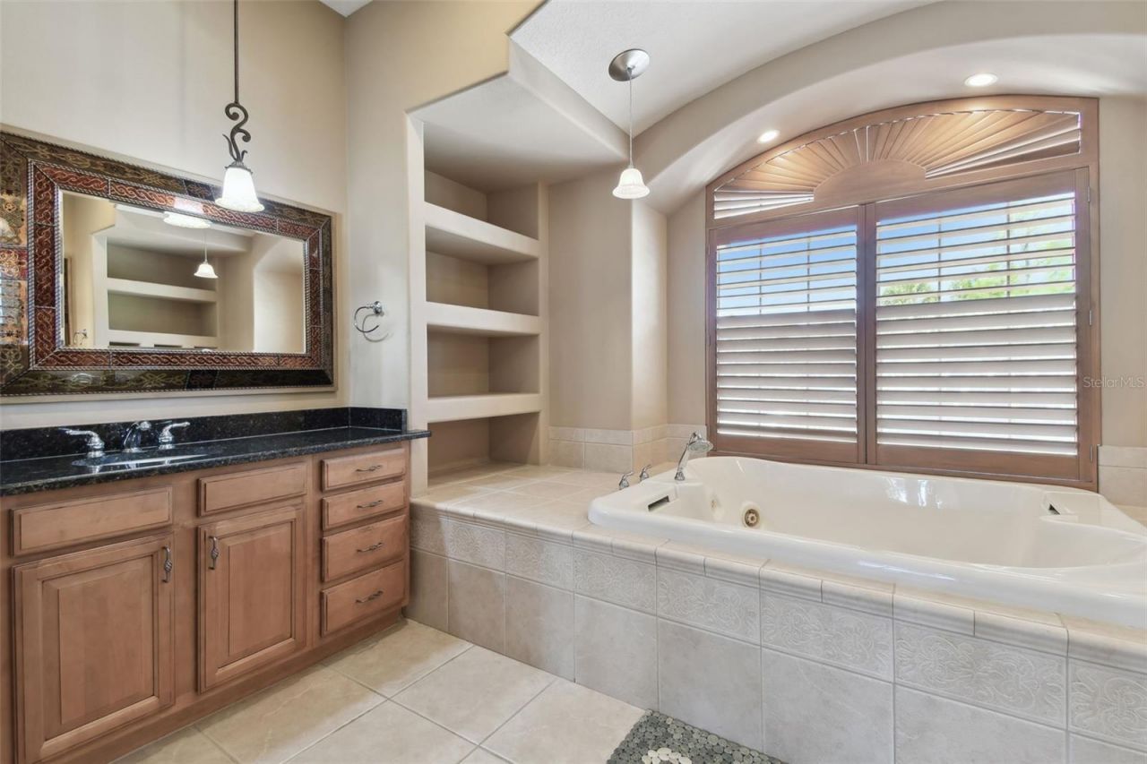 2605 59th Street S, Gulfport, FL 33707 Photo