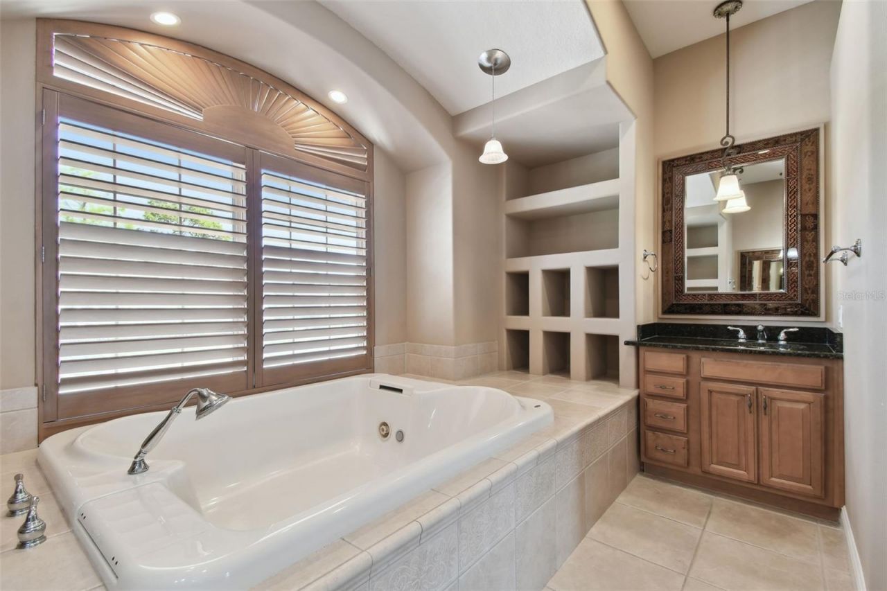 2605 59th Street S, Gulfport, FL 33707 Photo