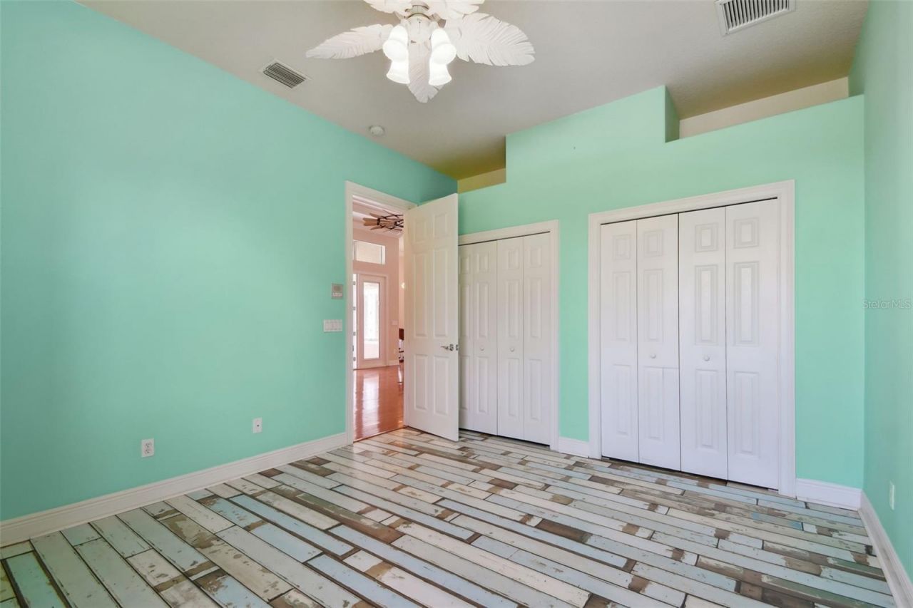 2605 59th Street S, Gulfport, FL 33707 Photo