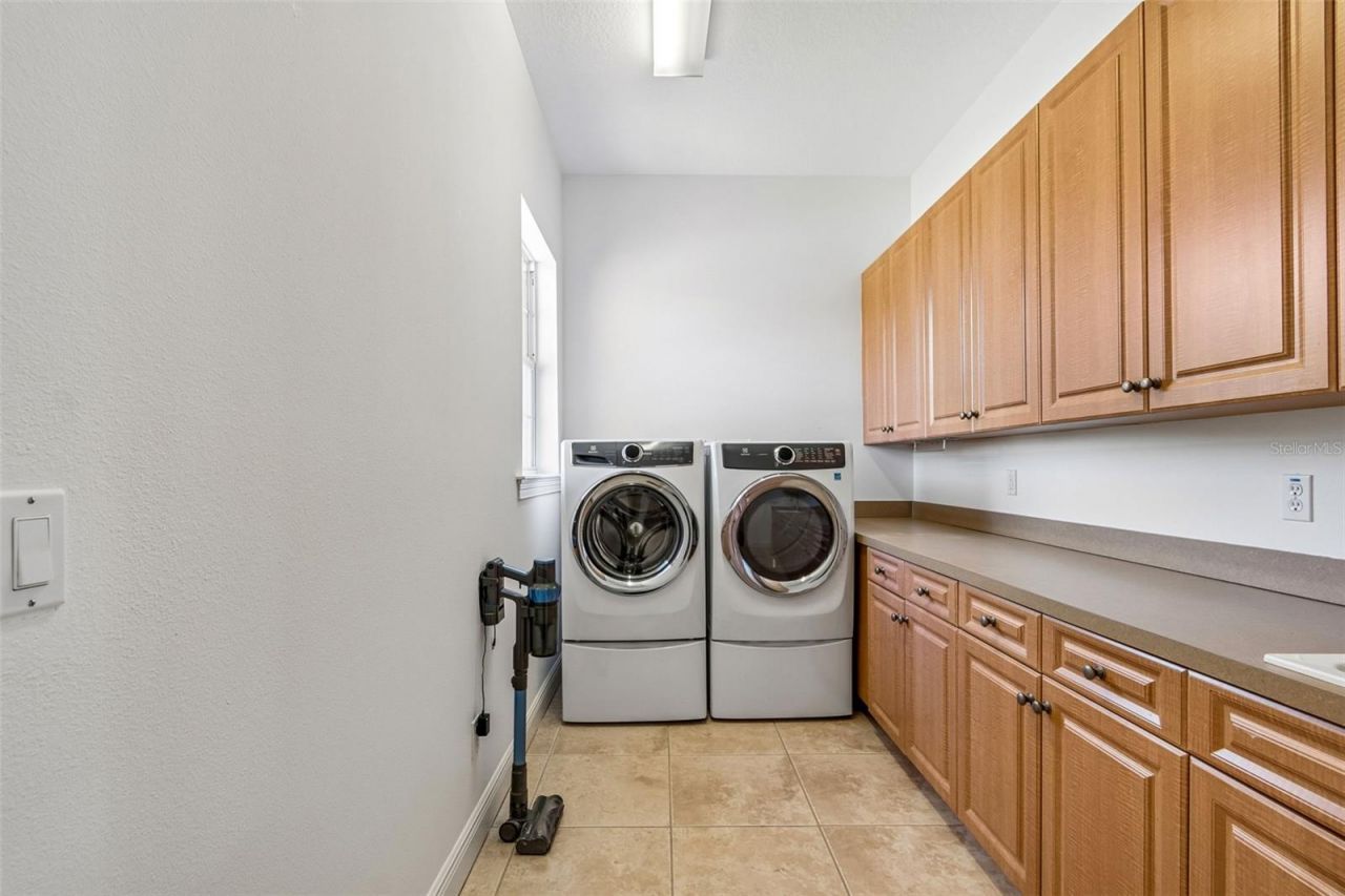 2605 59th Street S, Gulfport, FL 33707 Photo