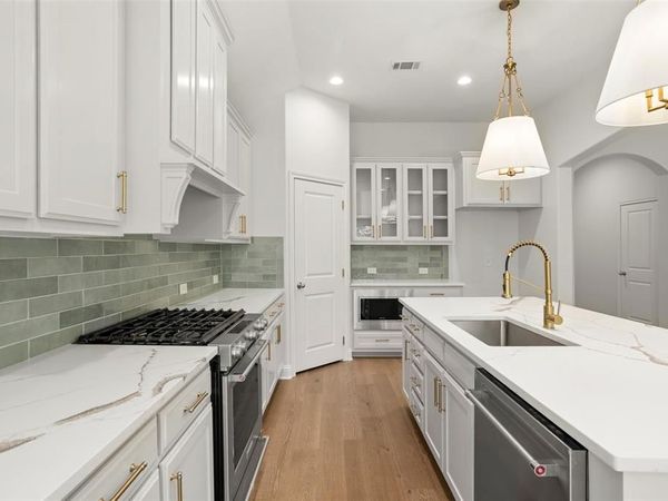 306 Blue Stem Lane, Aledo, TX 76008