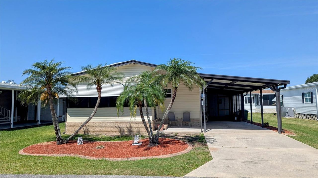 6562 Chinaberry Drive Ne, Winter Haven, FL 33881 Main Photo