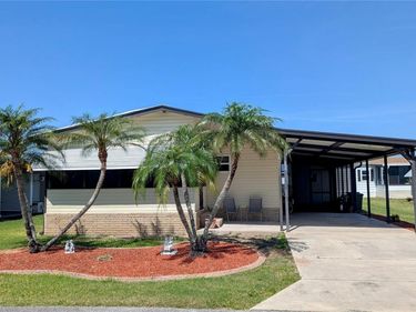 6562 CHINABERRY DRIVE NE, WINTER HAVEN, FL 33881