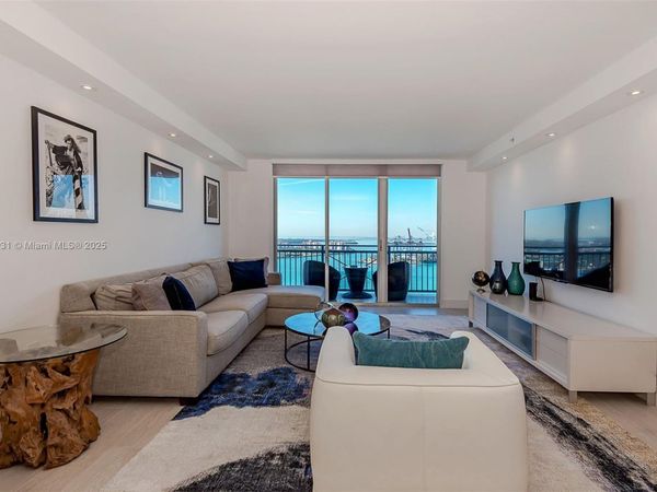 90 Alton Rd, Unit 2410, Miami Beach, FL 33139