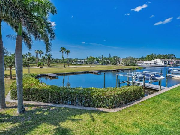 47 W MORGAN STREET, TARPON SPRINGS, FL 34689