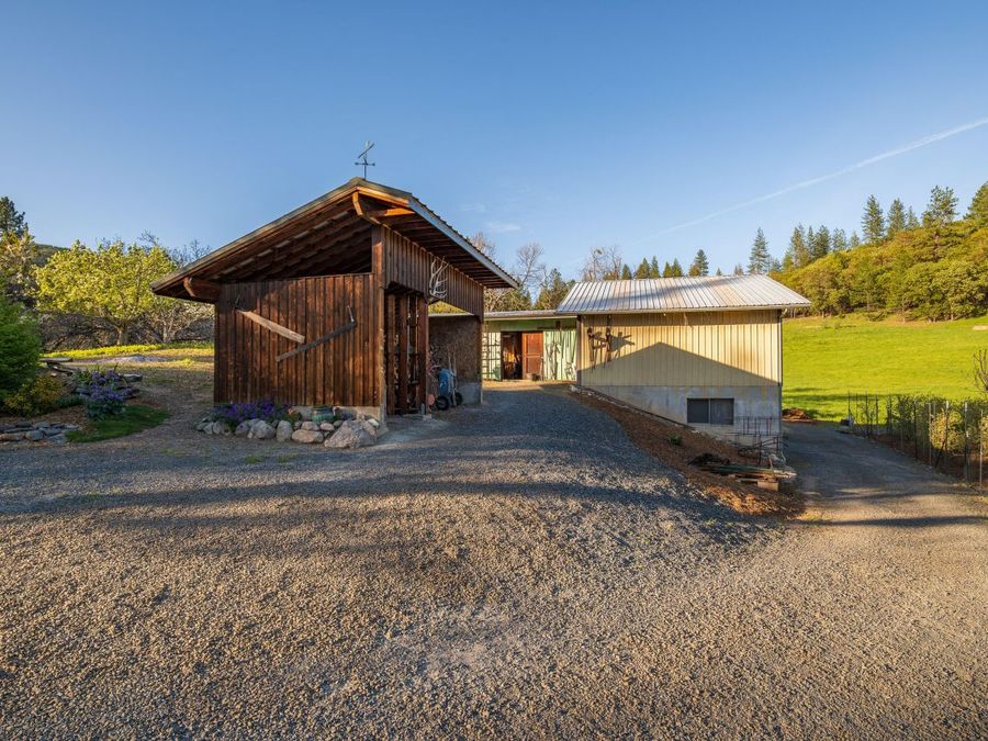 Property Image 42