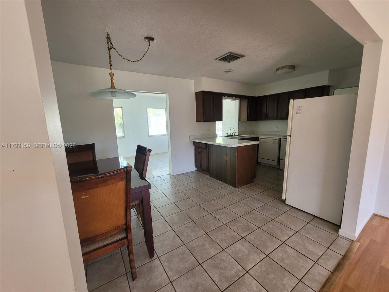 1112 Evanston St, Sebring, FL 33870 Photo