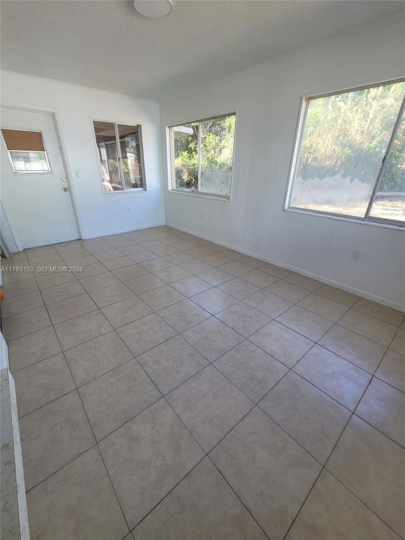 1112 Evanston St, Sebring, FL 33870 Photo