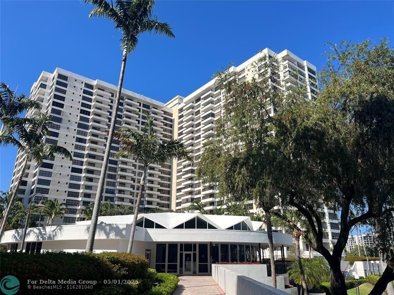 500 Three Islands Boulevard, Unit 607, Hallandale Beach, FL 33009 Photo