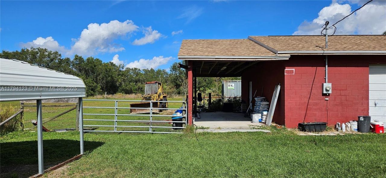 3100-3112 Sanders Rd, Davenport, FL 33837 Photo