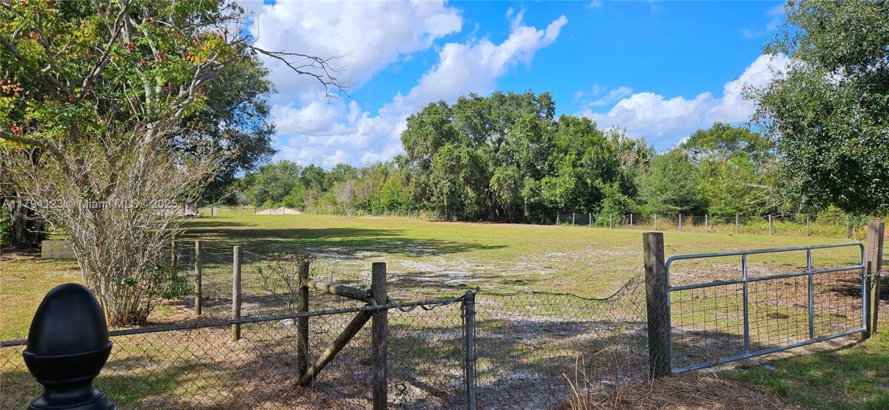 3100-3112 Sanders Rd, Davenport, FL 33837 Photo