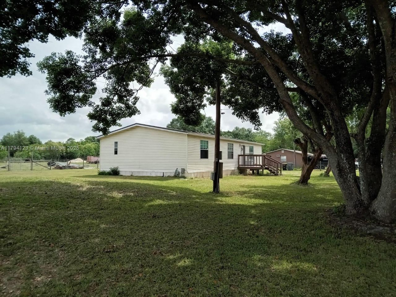 3100-3112 Sanders Rd, Davenport, FL 33837 Photo