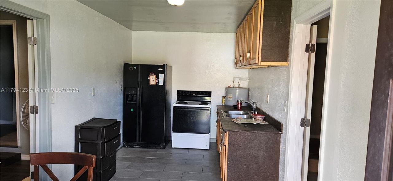 3100-3112 Sanders Rd, Davenport, FL 33837 Photo