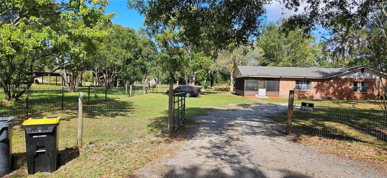 3100-3112 Sanders Rd, Davenport, FL 33837 Photo